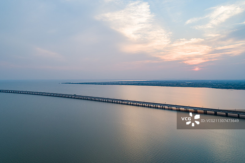 南京溧水区石臼湖特大桥航拍图片素材