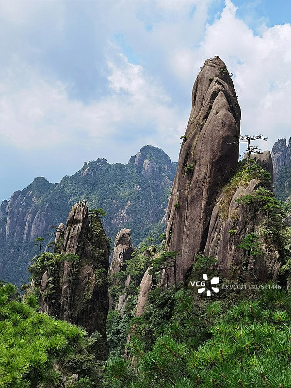 江西省上饶市玉山县三清山独秀峰图片素材