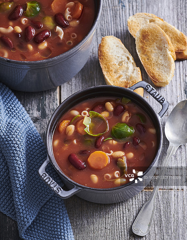 冬季意大利蔬菜汤图片素材