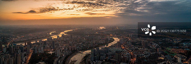 绵州晨曦图片素材
