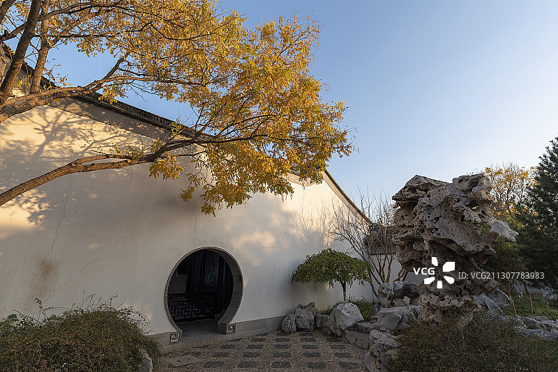 北京园博园秋季江南院落风景图片素材