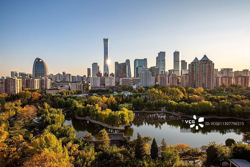 团结湖公园秋色图片素材