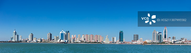 青岛城市天际线日景接片图片素材