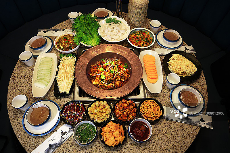 火锅，干锅，羊肉。图片素材