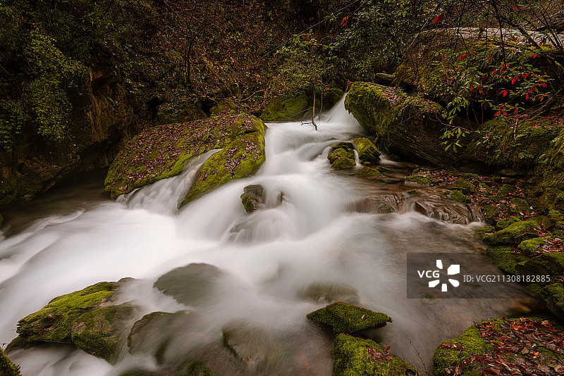 深秋香溪源 Stream in late autume图片素材
