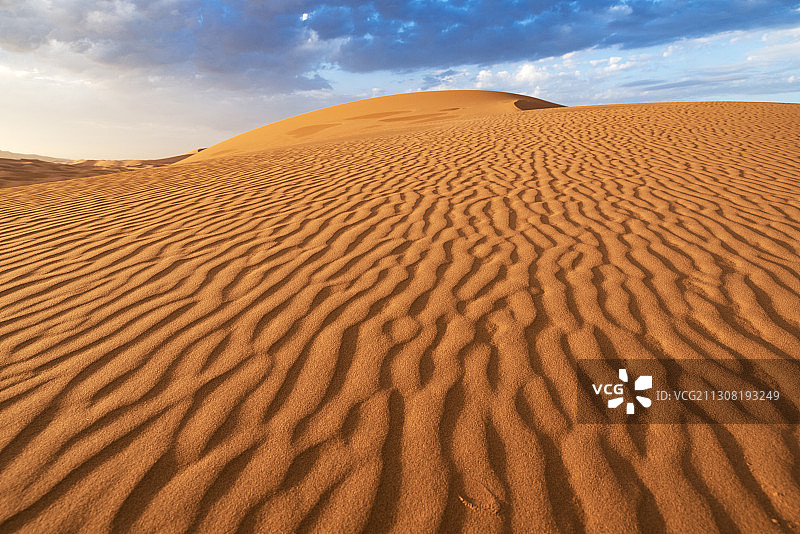 摩洛哥梅尔祖卡沙漠风光图片素材