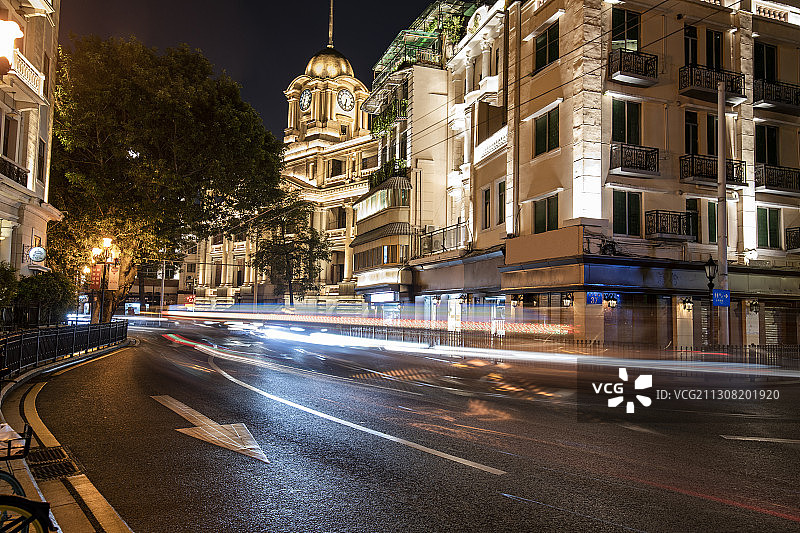 中国广州西关老城区街道夜景图片素材