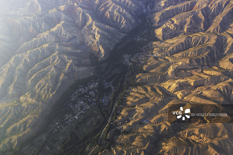 我家住在黄土高坡图片素材