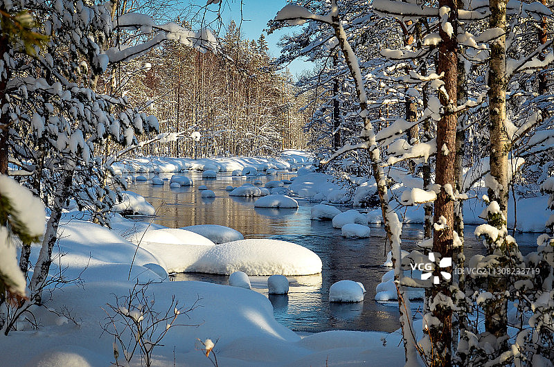 芬兰苏穆斯萨尔米雪景图片素材