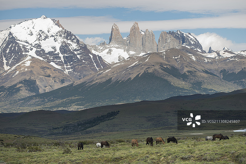 智利百内塔雪山风光图片素材