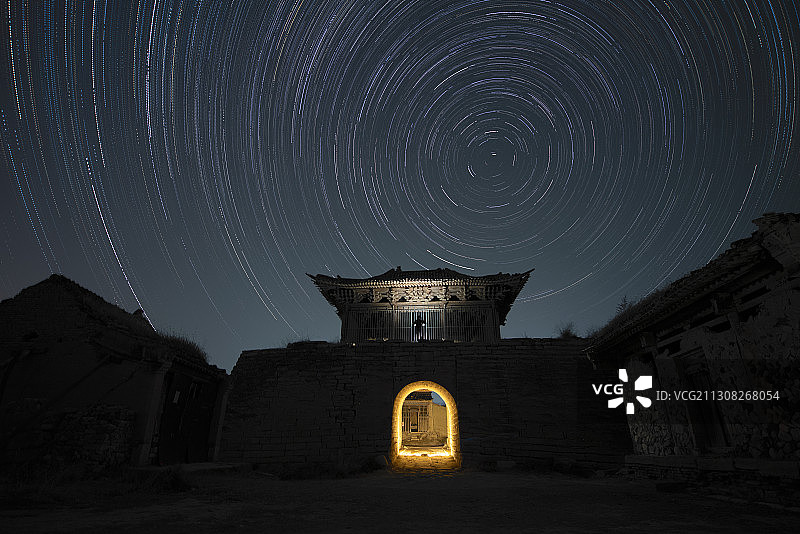 古堡魅影图片素材