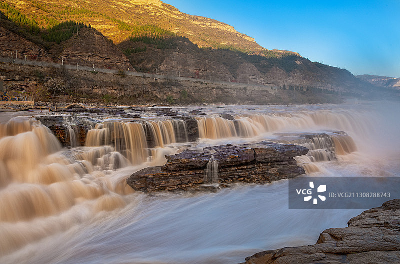 壶口瀑布风景区黄河自然景观壮观图片素材