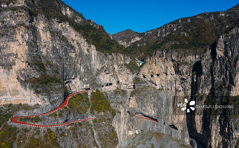 山西王莽岭景区挂壁公路太行山脉锡崖沟挂壁公路图片素材