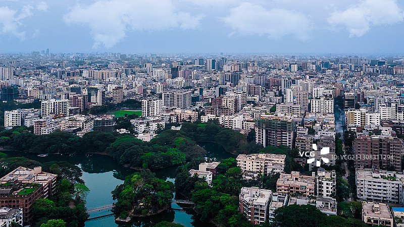 孟加拉国达卡市，达蒙迪的城市现代建筑高角度景观图片素材