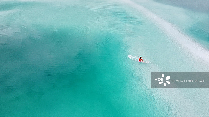 “中国马尔代夫”青海大柴旦翡翠湖图片素材