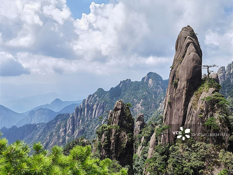 江西省上饶市玉山县三清山独秀峰图片素材