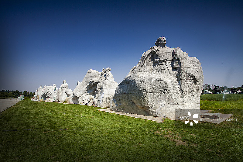 河南省郑州炎帝广场浮雕图片素材