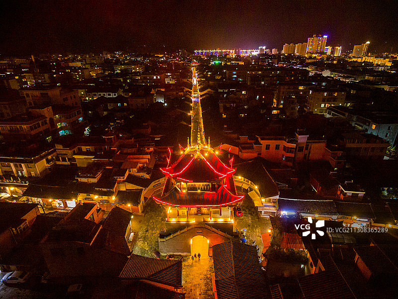 航拍凉山州会理古城钟鼓楼夜景图片素材