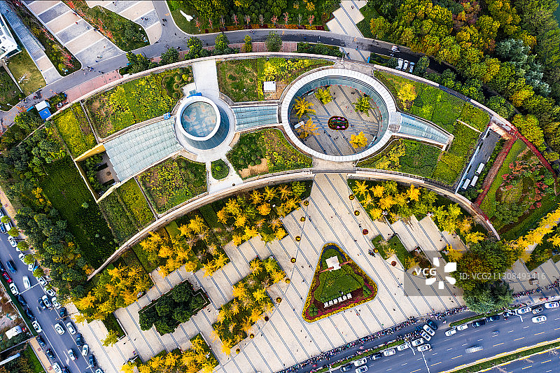 亚洲中国河南省郑州市雕塑公园航拍高视角日景图片素材