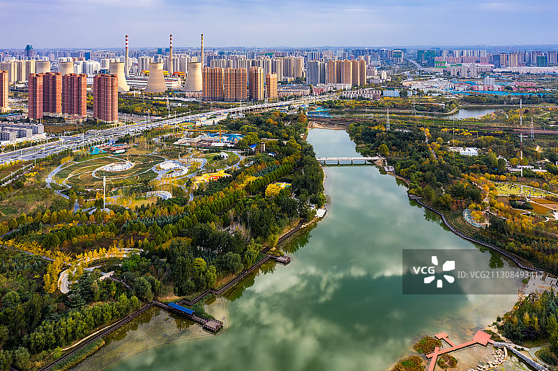 亚洲中国河南省郑州市雕塑公园航拍高视角日景图片素材