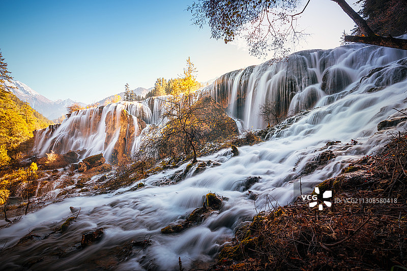 珍珠滩瀑布图片素材