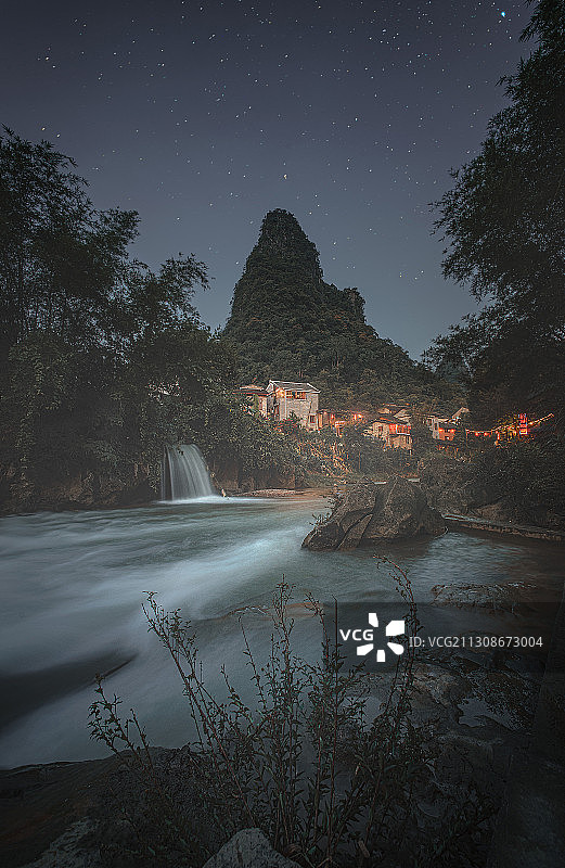 星空下的中国古镇（黄姚古镇）图片素材