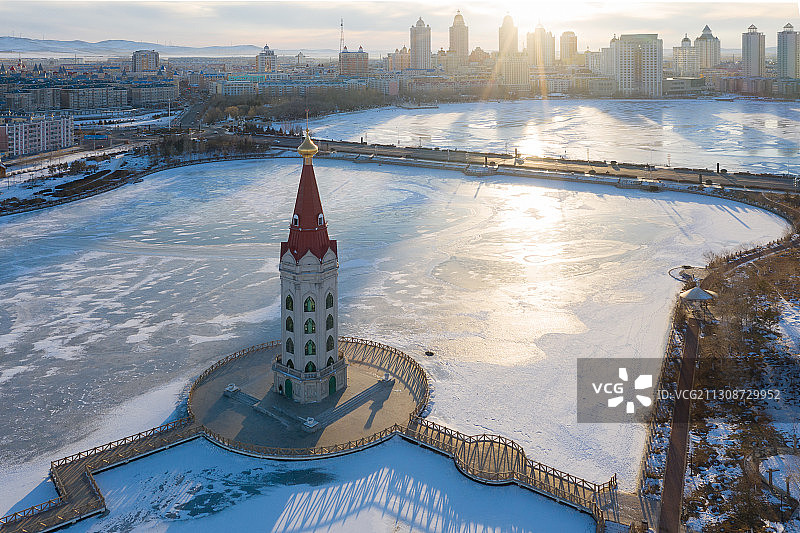 晴朗的天气，满洲里北湖风光图片素材