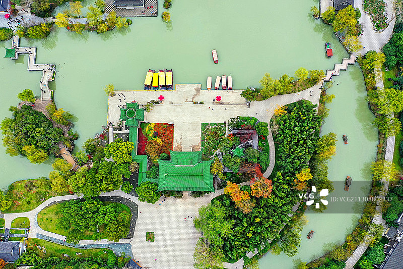 扬州廋西湖风景区熙春台风光图片素材