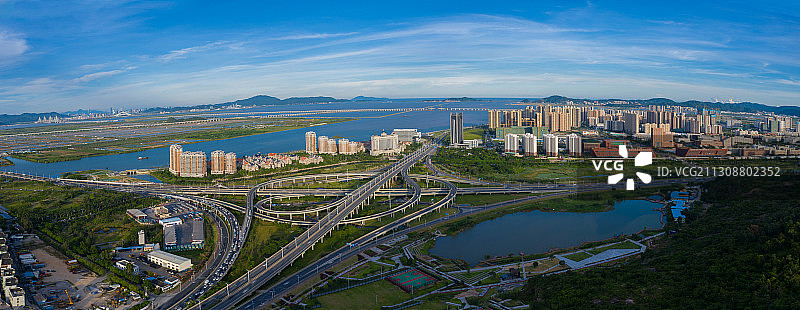 金湾立交和航空新城以及洪鹤大桥全景图片素材