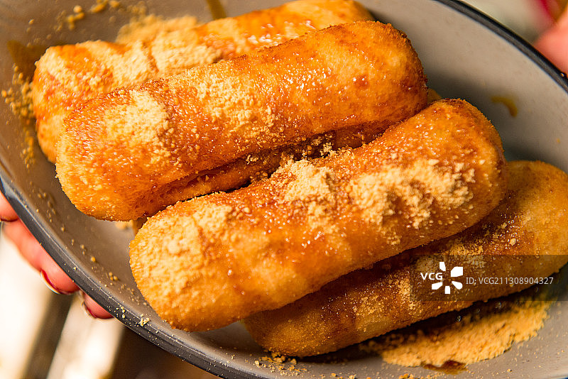 火锅 烧烤 鸳鸯锅 菌汤 毛肚 鸭肠 鲜腰片 嫩牛肉 肥牛图片素材