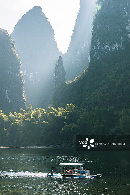 桂林阳朔黄布倒影图片素材