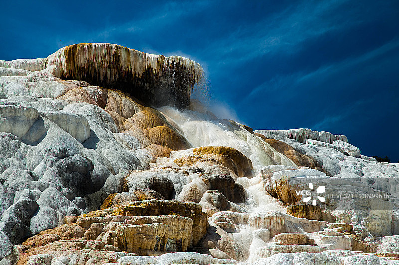 Mammoth Hot Springs图片素材