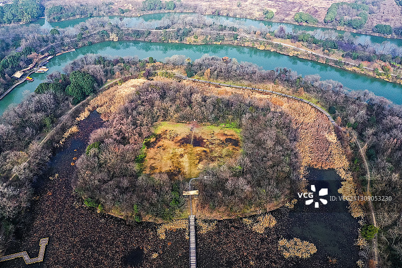 古城郭与护城河+江苏省常州市武进区春秋淹城图片素材