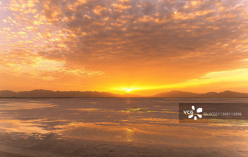 地平线日落图片素材