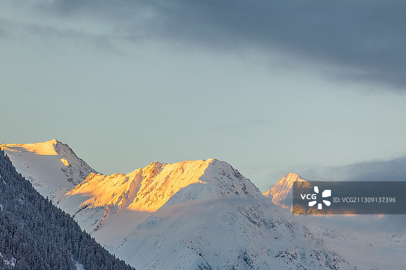 新施蒂夫特雪山风光，奥地利图片素材