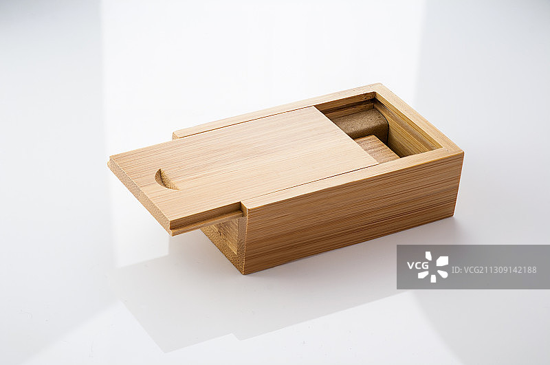 高空俯瞰西班牙巴塞罗那白色背景上的空盒子图片素材