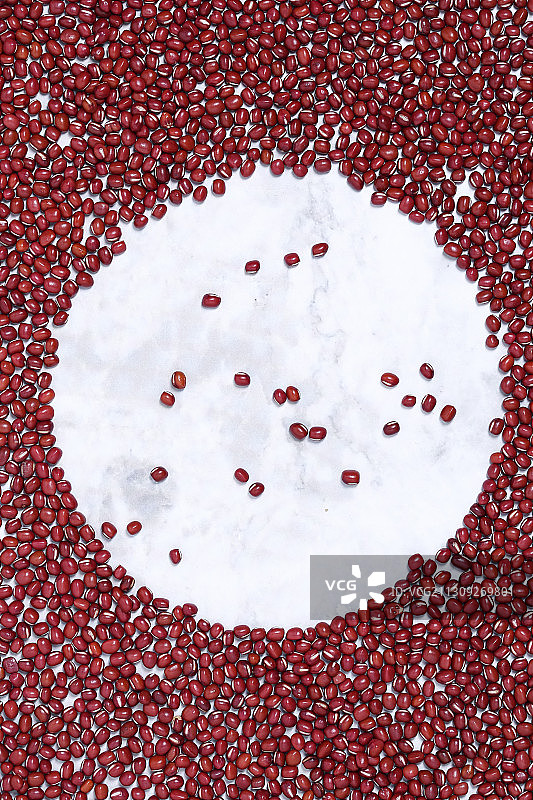 红豆平铺背景图片素材