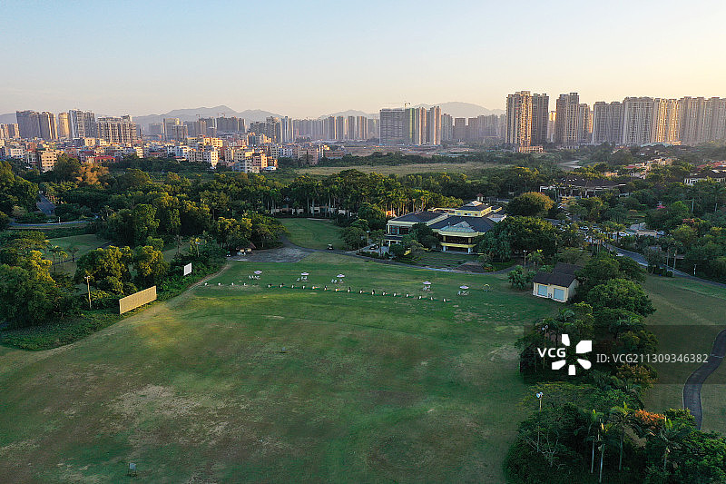 广东省惠州市惠阳区淡水棕榈岛高尔夫俱乐部球场图片素材