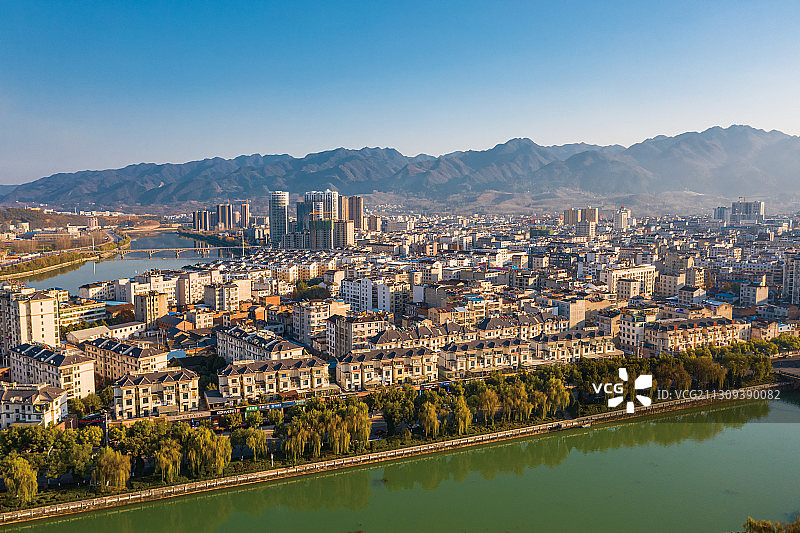 航拍十堰市房县风光图片素材