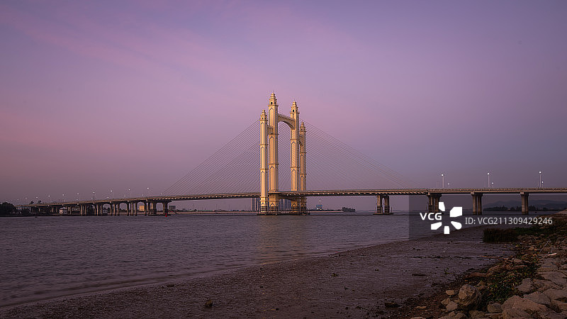 开平市金门大桥夜景江景车流车规图片素材