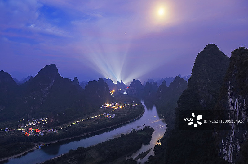 阳朔相公山月夜图片素材