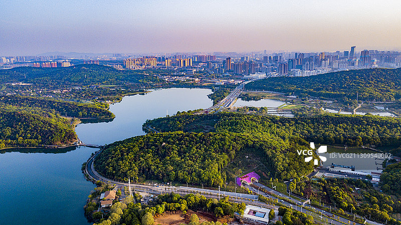 东湖隧道图片素材