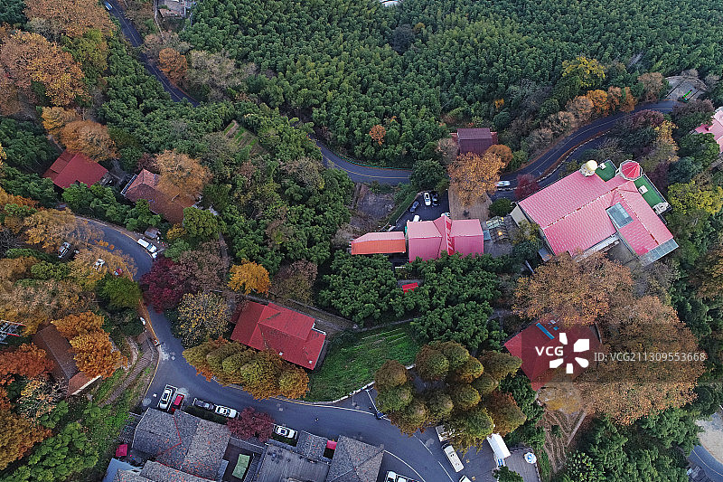 航拍四大避暑胜地之一——浙江莫干山裸心堡图片素材