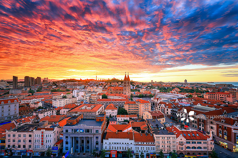 青岛老城区朝霞图片素材