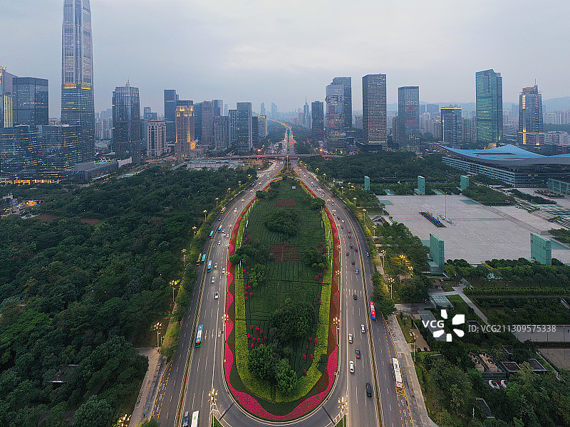 广东省深圳市福田区中心城市民中心和深南大道花台航拍图片素材