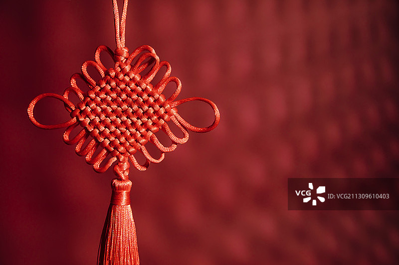 春节中国结特写红色背景图片图片素材