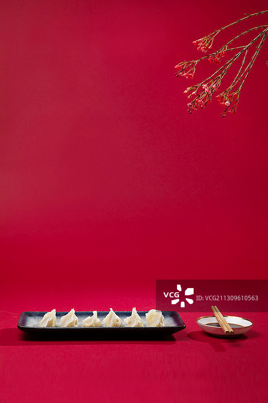 饺子与花朵图片素材