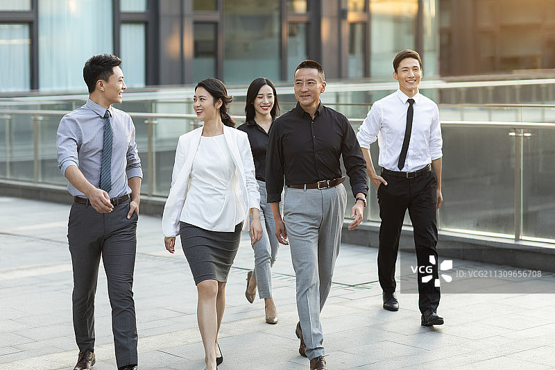 自信的商务团队图片素材