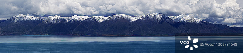 达果雪山和当惹雍措图片素材
