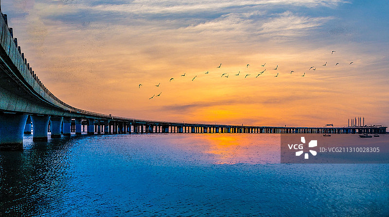 胶州湾跨海大桥晚霞图片素材